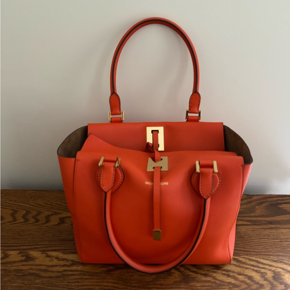MICHAEL KORS COLLECTION BAG
